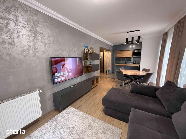 Apartament cu 4 camere în Drumul Taberei