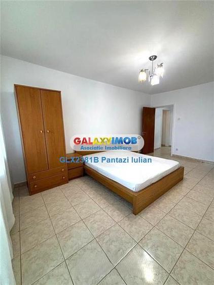 Apartament cu 3 camere decomandat, mobilat în Dristor