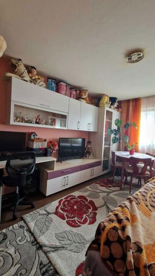 Garsonieră semidecomandată în Stupini