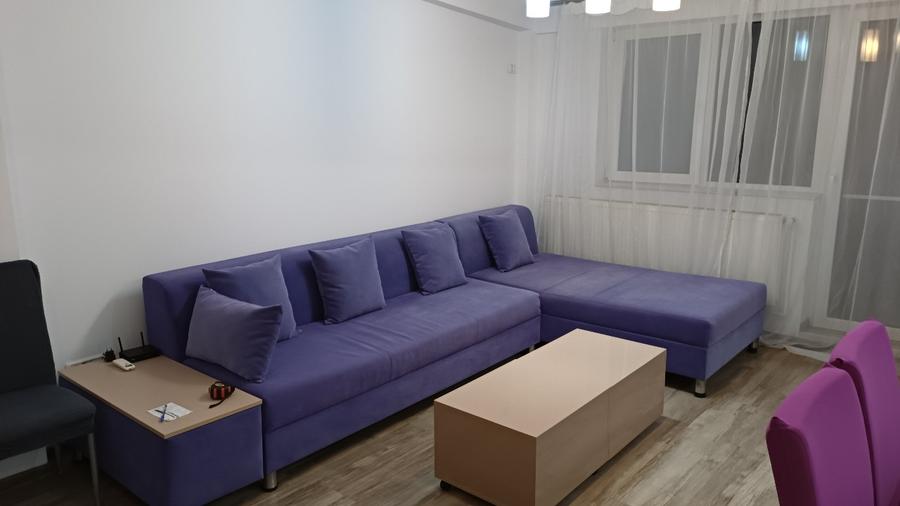 Apartament cu 2 camere semidecomandat, mobilat în Energia