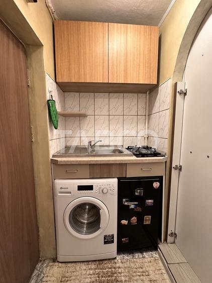 Garsonieră semidecomandată, mobilată în Țiglari