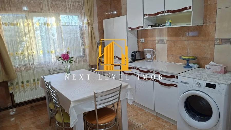 Casă cu 4 camere cu Teren 1000 Mp în Central
