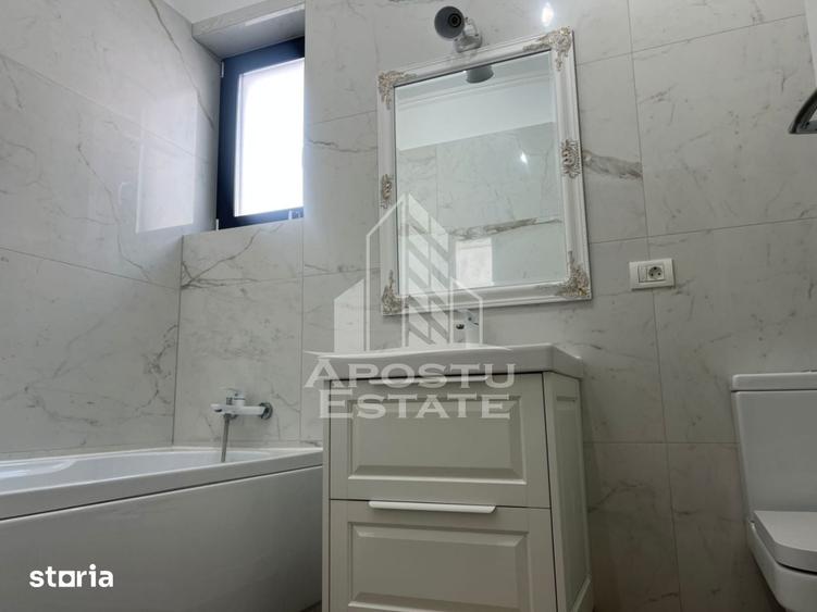 Casă cu 4 camere cu Teren 225 Mp în Sânandrei
