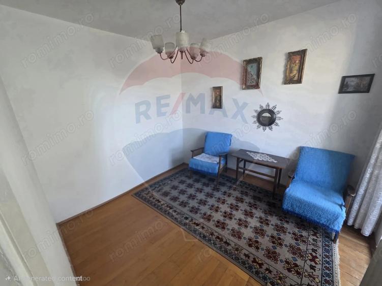 Apartament cu 3 camere semidecomandat în Take Ionescu