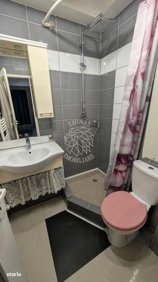Apartament cu 3 camere în Central — fotografia 1
