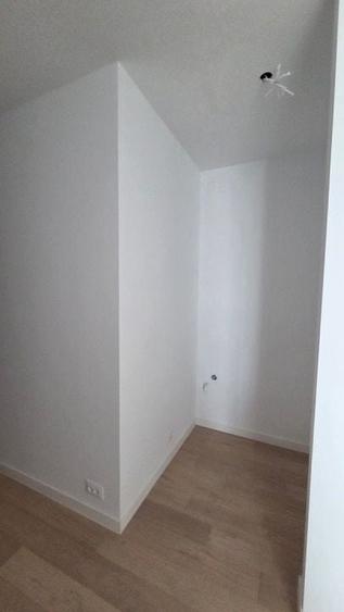 Apartament cu 4 camere decomandat în 13 Septembrie