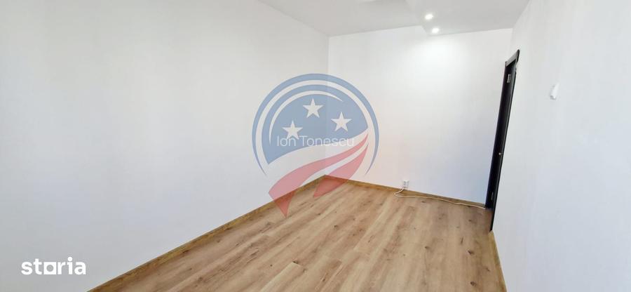 Apartament de vanzare in zona Craiovita langa Scoala Mihai Viteazul