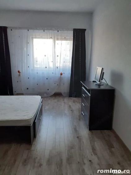 Apartament cu 2 camere decomandat în Complex Studențesc