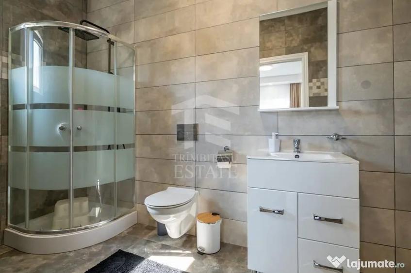 Casă cu 5 camere cu Teren 795 Mp în Siminoc