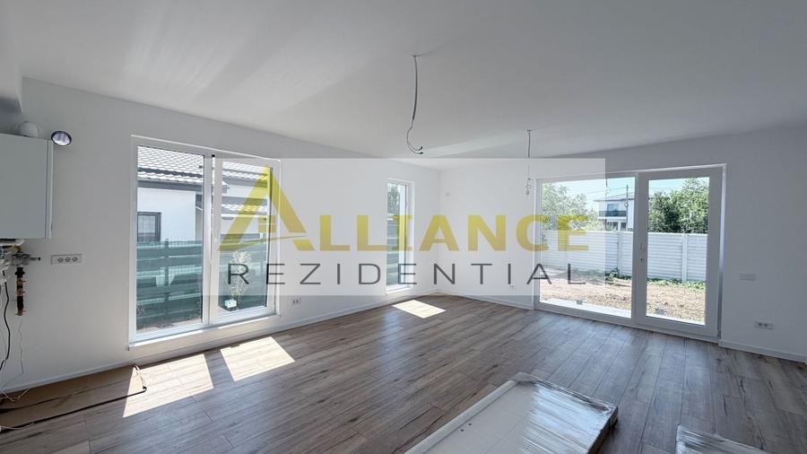 Casa Individuală - 4 camere - 2 bai - 454 mp teren - 5