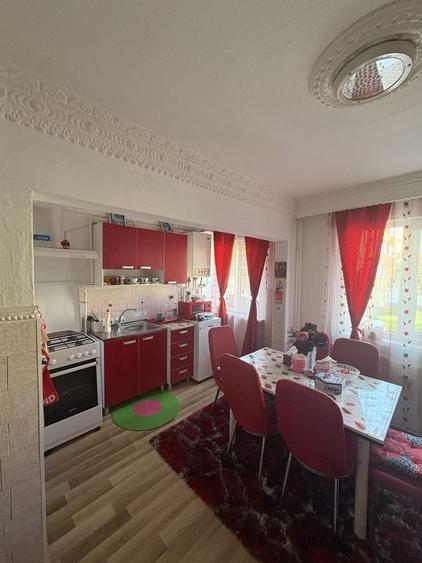 Apartament cu 2 camere în Cetate