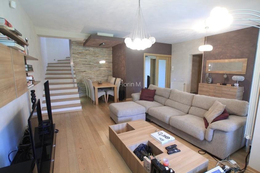 Duplex cu 5 camere cu Teren 500 Mp în Otopeni