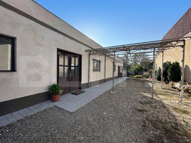 Spațiu industrial, de 283 mp, în Iris