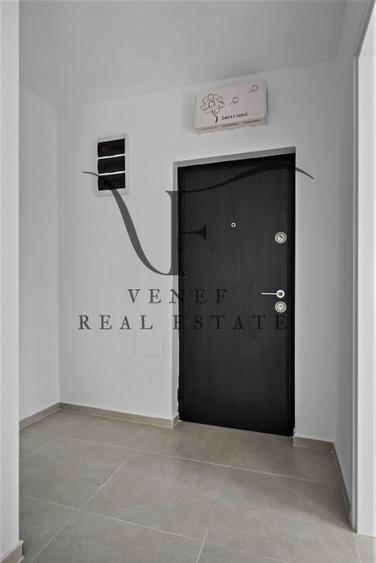 Apartament cu 3 camere semidecomandat în Colentina