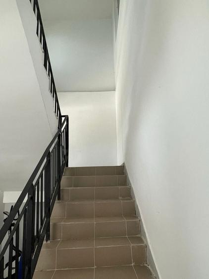 Spațiu comercial, de 2,200 mp, în Exterior Vest