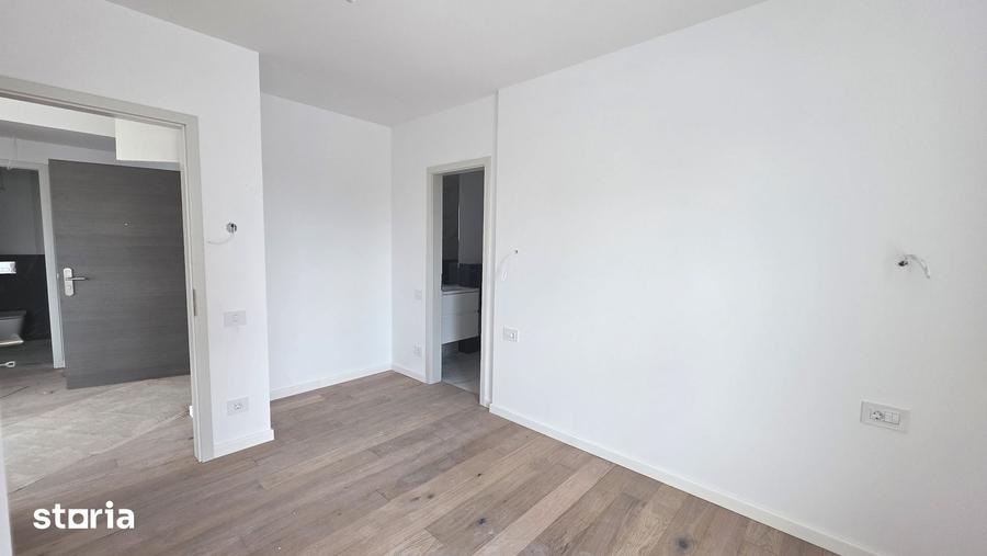 Apartament cu 3 camere în Vitan