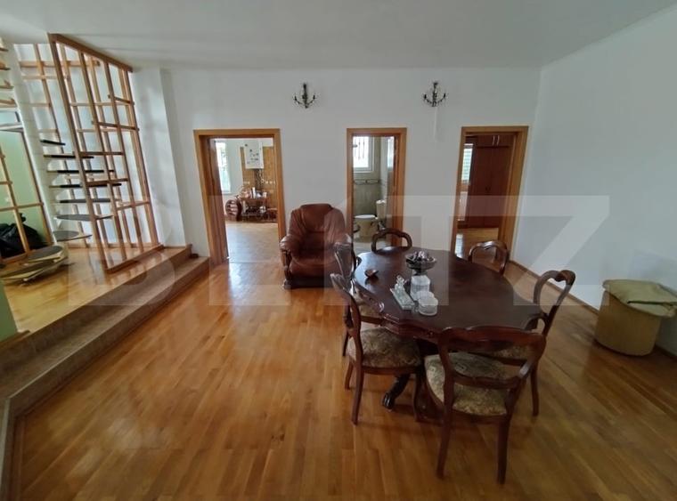 Casă individuală cu 4 camere cu Teren 1500 Mp în Malu Mare