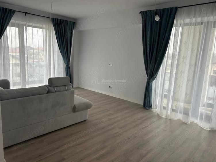 Apartament cu 2 camere decomandat, mobilat în Central