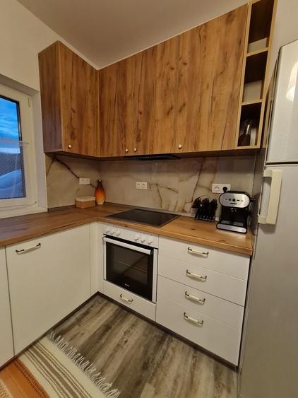 Casă cu 3 camere cu Teren 550 Mp în Câmpenești