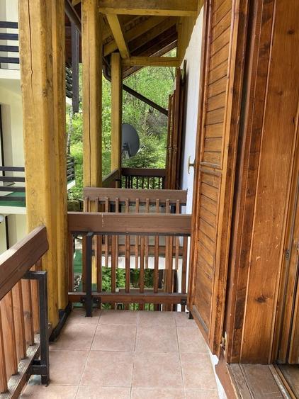 Apartament cu 3 camere decomandat în Poiana Brașov