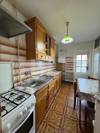Apartament cu 3 camere decomandat, mobilat în Unirii