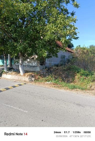 Casă cu 4 camere în Hotar