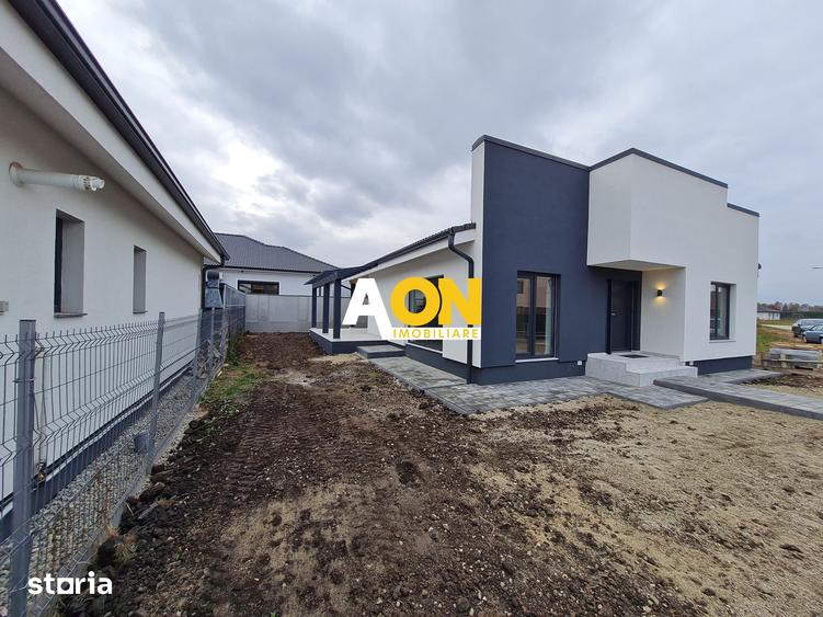Casă cu 3 camere cu Teren 380 Mp în Micești