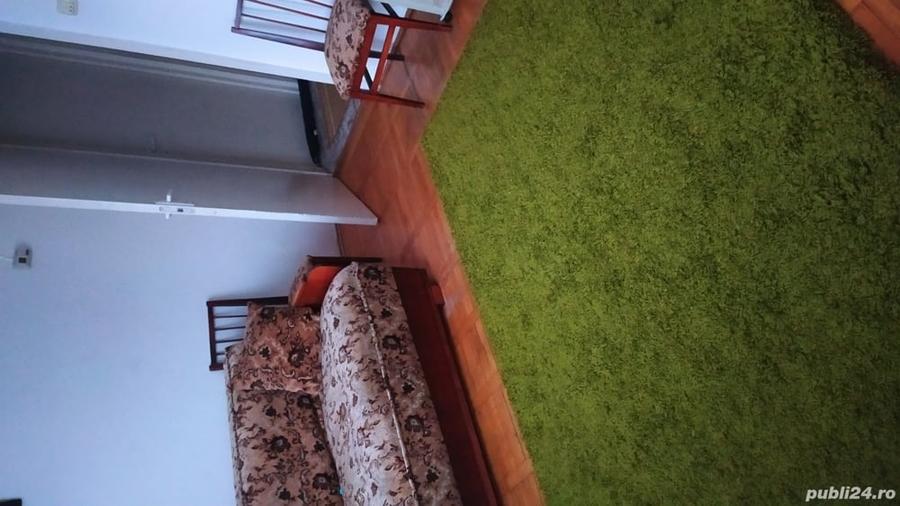 Apartament cu 3 camere decomandat în Reghin