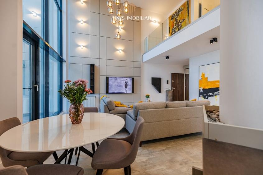 Apartament cu 4 camere decomandat, mobilat în Soarelui