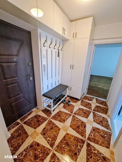 Apartament cu 2 camere decomandat în Independenței