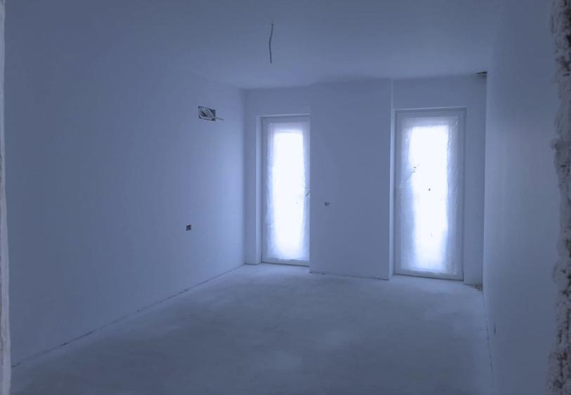 Brasov Apartament 3 camere 82 mp + 2 terase de 24 mp zona rezidentiala aerisita - 19