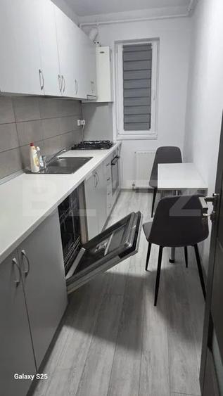 Apartament cu 2 camere decomandat, mobilat în Florești
