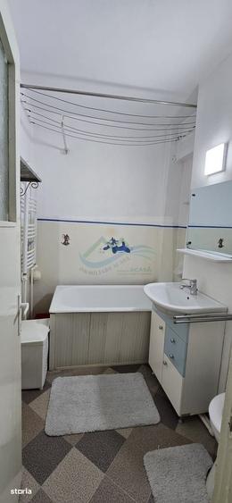 Apartament cu 3 camere decomandat în George Enescu