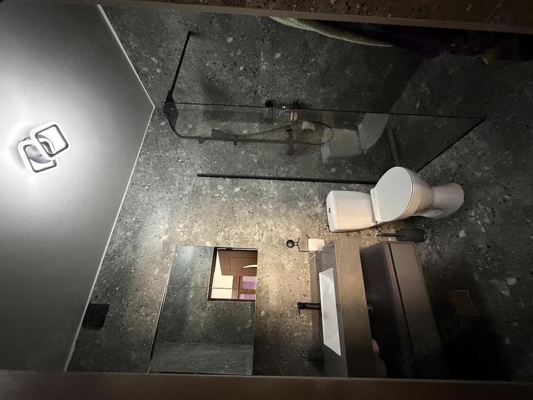 Casă cu Teren 350 Mp în Central