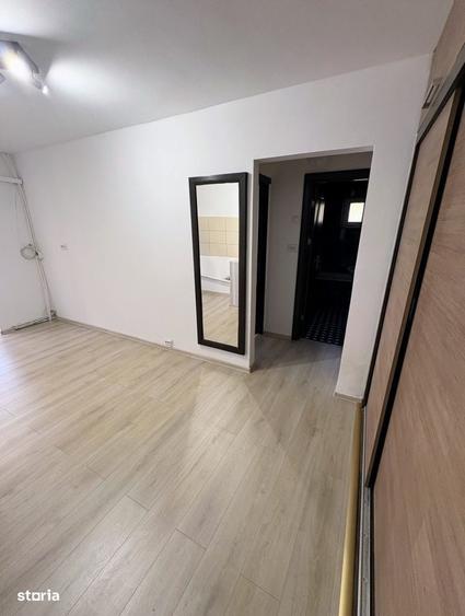 Apartament 1 Mai Decomandat et 1/4 s: 52mp - 4