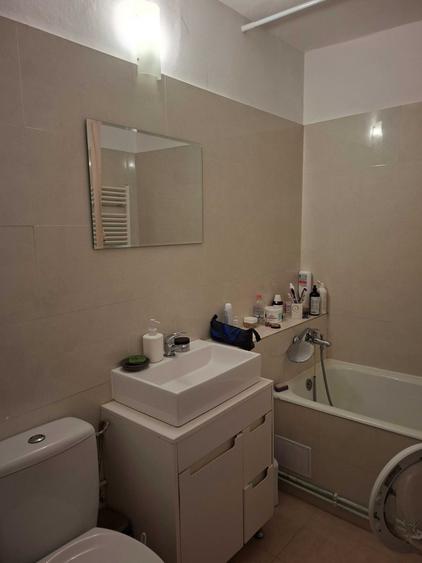Apartament cu 2 camere decomandat în Mărăști