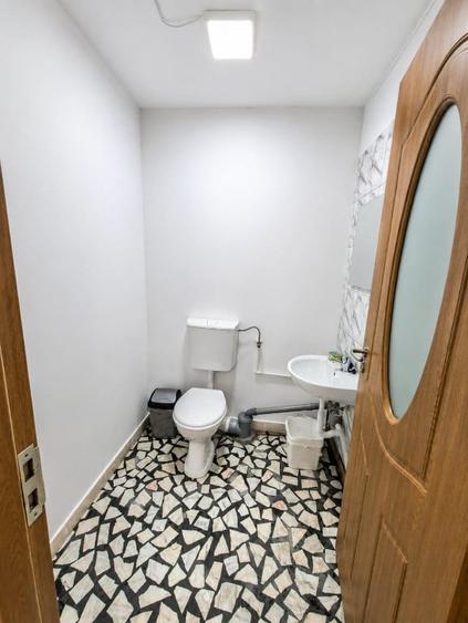 Spațiu comercial, de 30 mp, în Central