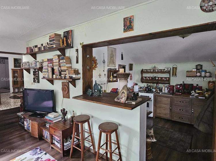 Casă cu 2 camere cu Teren 294 Mp în Lipovei