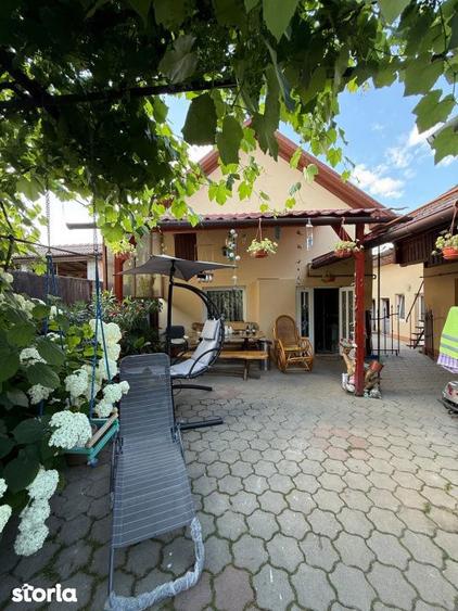 Casă cu 6 camere cu Teren 350 Mp în Ighiu