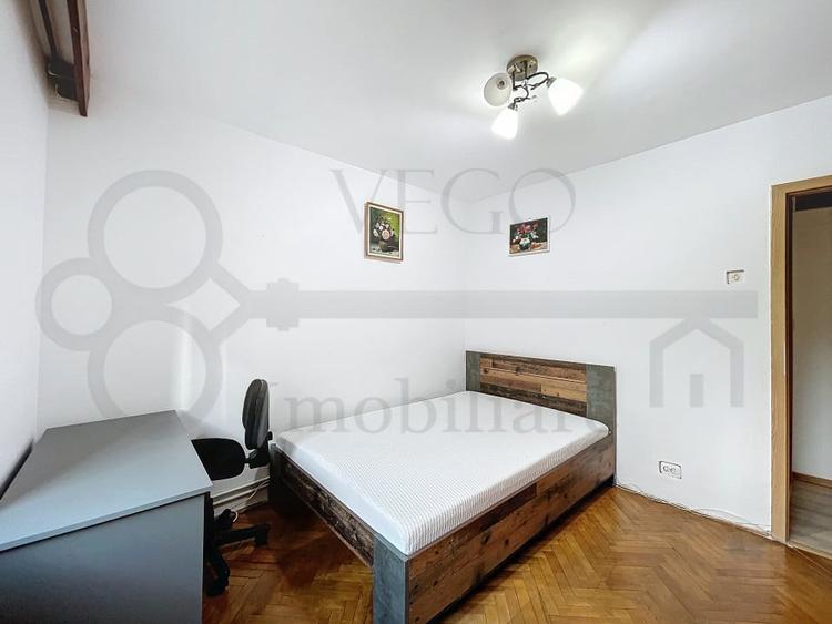 Apartament cu 3 camere decomandat, mobilat în Zorilor