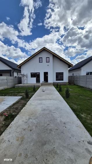 Casă cu 3 camere în Central