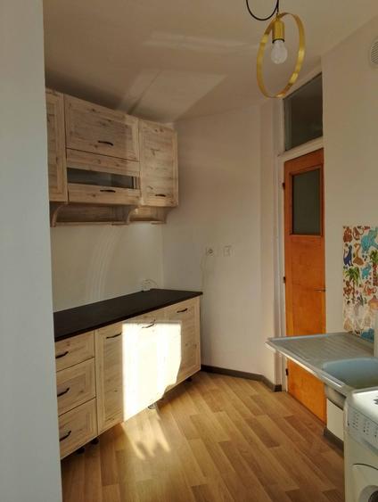 Apartament cu 2 camere decomandat, mobilat în Lujerului