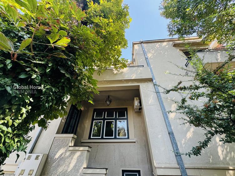 Apartament cu 6 camere circular în Dorobanți