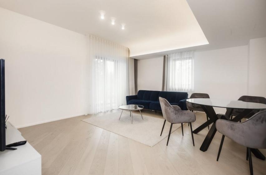 Apartament cu 3 camere decomandat, mobilat în Cotroceni