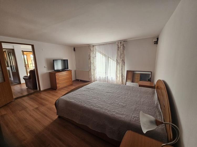 Casă individuală cu 4 camere cu Canalizare în Aiton