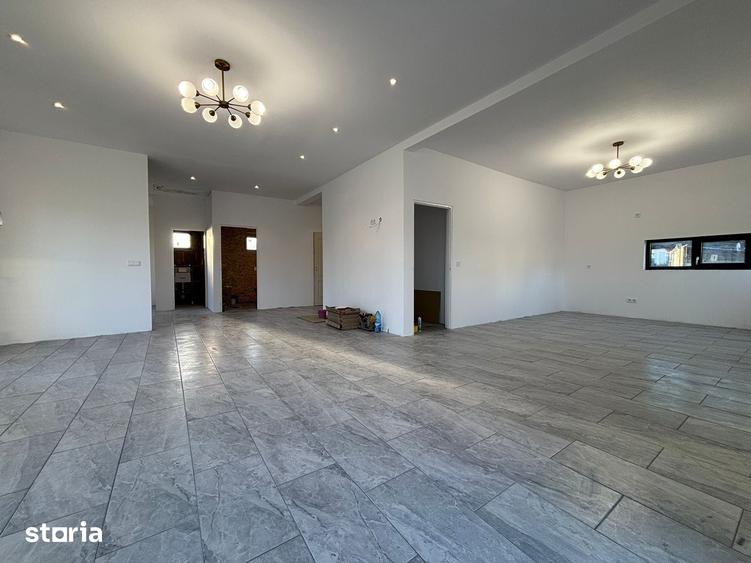 Casă cu 3 camere cu Teren 500 Mp în Zimandu Nou