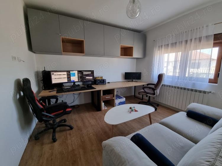 Casă cu 6 camere cu Teren 600 Mp în Moșnița Nouă