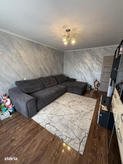 Apartament cu 2 camere decomandat în Radu Negru
