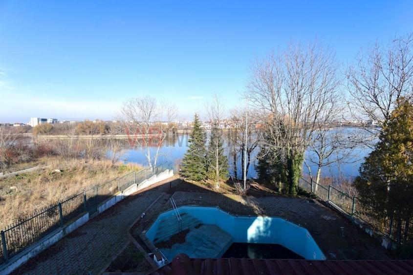 Casă cu 5 camere cu Piscina în Dămăroaia
