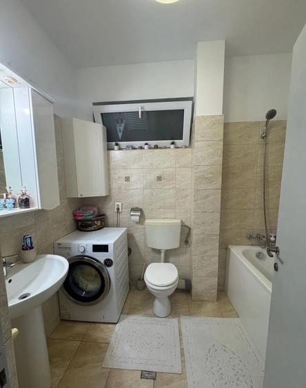 Apartament cu 2 camere decomandat, mobilat în Prelungirea Ghencea